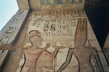 Day Trip to Habu Temple and Queen's Valley Tombs