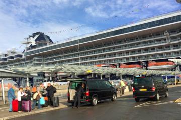 Port Arrival or Departure Transfer: London and Southampton