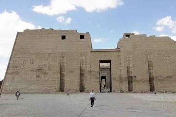 Tour to Habu temple and Ramseum in luxor west bank II