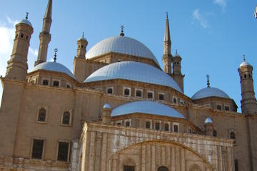 Cairo Day Tour Visiting Coptic Cairo: Abu Serga Church, Islamic Citadel and Mosques Lunch Included