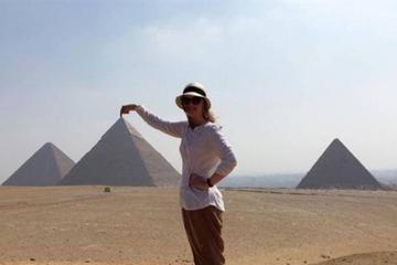 CAIRO LAYOVER EXCURSION TO GIZA PYRAMIDS SPHINX COPTIC CAIRO and BAZAAR