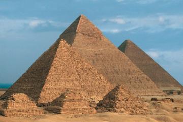 CAIRO LAYOVER TOURS TO GIZA PYRAMIDS AND ISLAMIC CAIRO