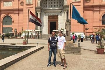 Full DAY TOUR TO GIZA PYRAMIDS EGYPTIAN MUSEUM AND KHAN KHALILI BAZAAR