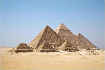 Private Giza Pyramids and Cairo Layover Day Tour from Cairo Airport