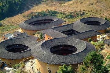 Private Full-Day Fujian Hakka Tulou and Cultural Trip from Xiamen