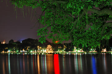 6 Days of Hanoi Romantic City Break at 4 Star Hotel and Halong Bay Overnight Cruise