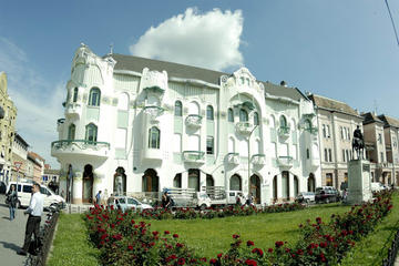Budapest's Art Nouveau 3 Hour Private Tour with a Historian