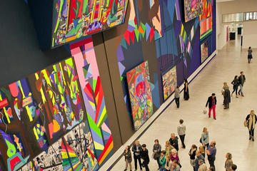 Private Tour of Berlin's Gallery Scene with Art Historian