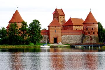 Small-Group Sightseeing Tour to Paneriai Memorial Park and Trakai Castle
