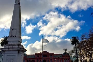 Plaza de Mayo Walking Tour