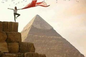 Full Day tour to Giza Pyramids and Egyptian museum and Khan El Khalili pazaar