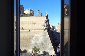Cheaper  Enjoy A Vatican and Sistine Chapel Small-Group Tour