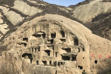 Beijing Private Day tour to the Badaling Great Wall and Guyaju Caves