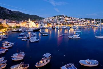 Private Transfer: Hvar Town to Split Airport by Speedboat