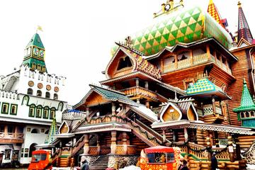 Izmailovo Flea Market and Kremlin in Izmaylovo