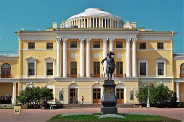Skip-the-Line: Private Tour to Pavlovsk Palace and Park from St Petersburg
