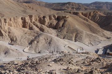Full Day Tour to Luxor West Bank with Private Guide and Lunch