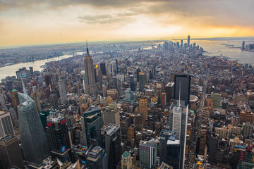 Famous Sights of the Big Apple Tour in Spanish