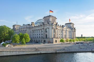Private Transfer from Berlin to Prague Including 2-Hour Dresden Sightseeing Tour