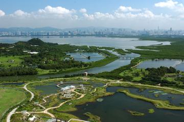 Private Hong Kong Cycling Day Tour with Dim Sum