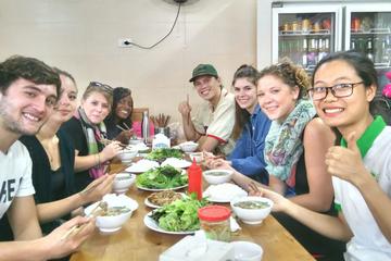 Hanoi Food Tour By Night