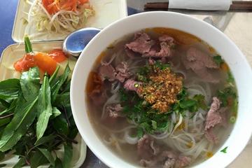 Morning food tour: 11 dishes, white rose making and foot massage