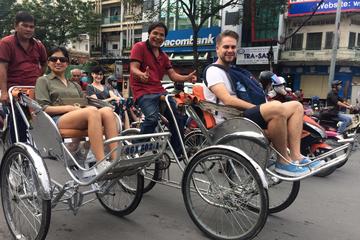 Small-group Saigon City View on Cyclo