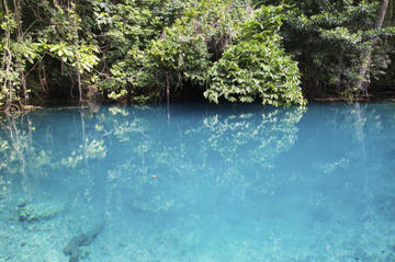 Blue Hole and Secret Falls Day Trip plus Shopping from Runaway Bay