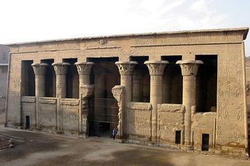 Esna Temple Private Half-Day Tour from Luxor