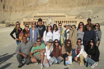 Luxor Private Day Tour to East and West Banks with Lunch