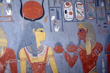 Valley of the Kings and Valley of the Queens with Lunch