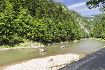 Dunajec River Rafting Tour from Krakow with Private Transfers
