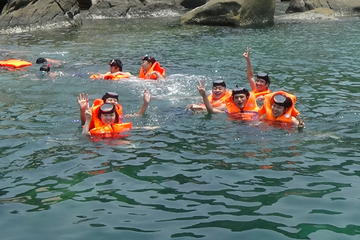 Full day Snorkeling in Cham Island