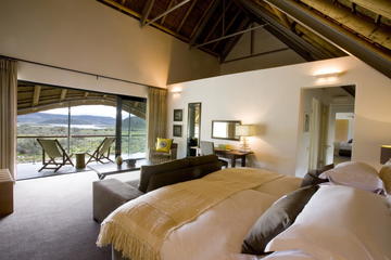 2-Nights 5-star Sanbona Game Reserve with private transfers to and from Sanbona