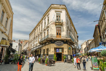 Private Tour: Full-Day Bucharest City Tour
