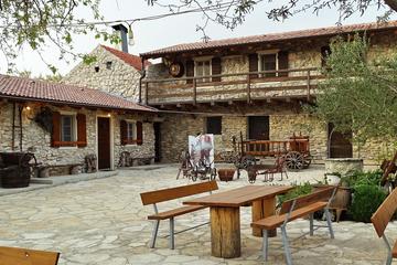 Dalmatian Full-Day Small-Group Country Cooking Experience from Zadar