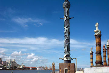 Half-Day Tour: Oficina Francisco Brennand and Ricardo Brennand Institute plus Park of Sculptures in Recife