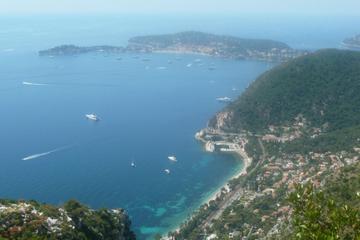 Private Transfer from Toulon Hyeres Airport to Le Cannet