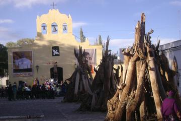2-Day Tour to Las Pailas, Los Colorados and La Poma from Cachi