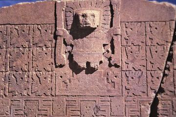 Exclusive Private Guided Tour to Tiwanaku Site with Pumapunku