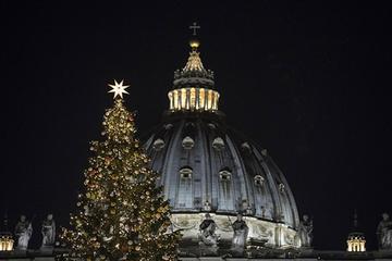 Christmas Nativities and Angels Tour in Rome