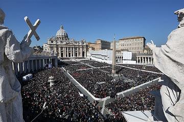 Papal audience ticket with Italian breakfast and transfer from Hotel