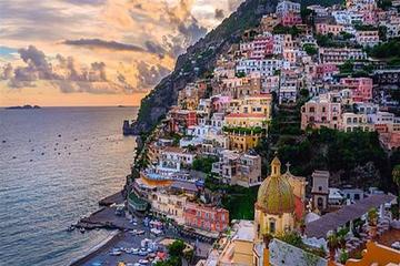 VIP Experience Private tour to Pompeii and Amalfi Coast from Rome