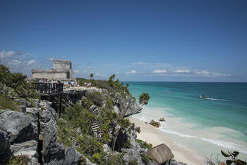 Tulum Ruins and Coral Reef Snorkeling Day Trip from Cancun or Playa del Carmen