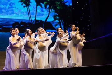 Charming Show Da Nang