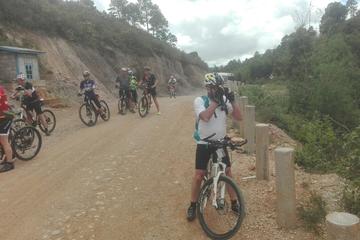 Full Day Amayapura-AVA-Sagaing Cycling Tour