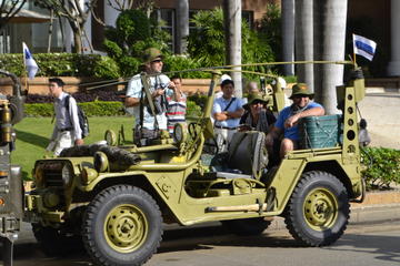 Half-Day Tour of Ho Chi Minh City on Restored Army Jeep