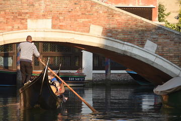 Tête-à-tête in Venice