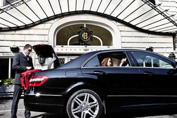 Airport Transfer Arrivals Plus Tour of Rome