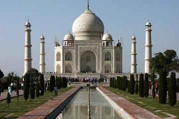 Private 3-Day Tour to Delhi Agra and Jaipur from Pune with One-Way Flight